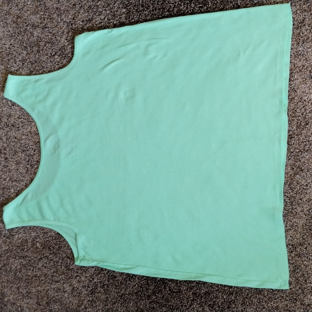 Tank Top Bundle - Picture 6 of 7
